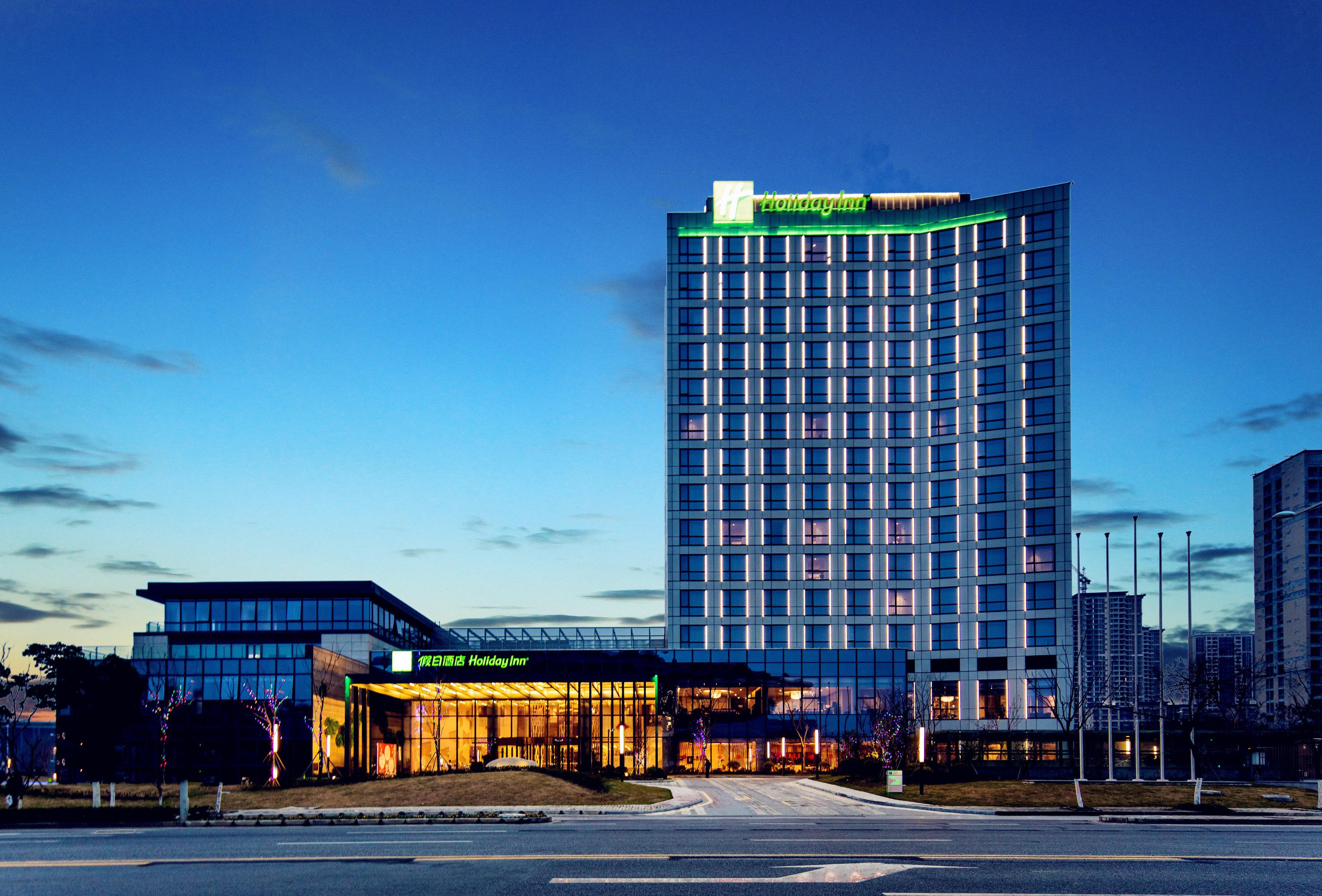 Holiday Inn Wuxi Taihu New City By Ihg Dış mekan fotoğraf
