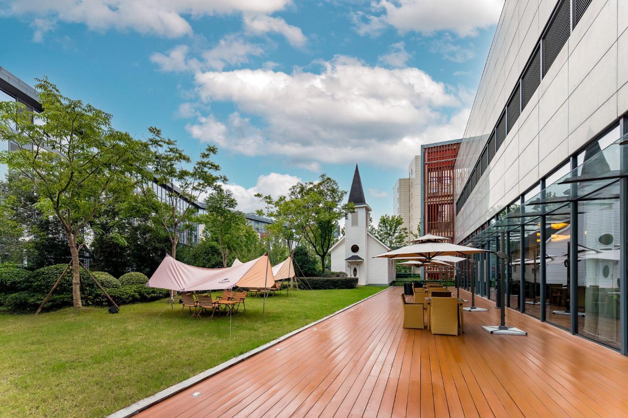 Holiday Inn Wuxi Taihu New City By Ihg Dış mekan fotoğraf